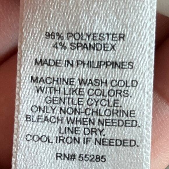 Express Womens Blouse Cream Gray Snakeskin V Neck Zip Front Cap Short Sleeve L - Picture 7 of 12